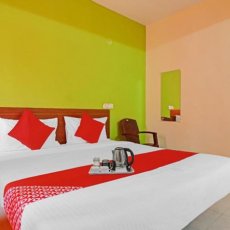 Super Hotel O Dk Reddy Square Hyderabad Eksteriør bilde