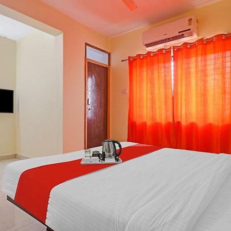 Super Hotel O Dk Reddy Square Hyderabad Eksteriør bilde