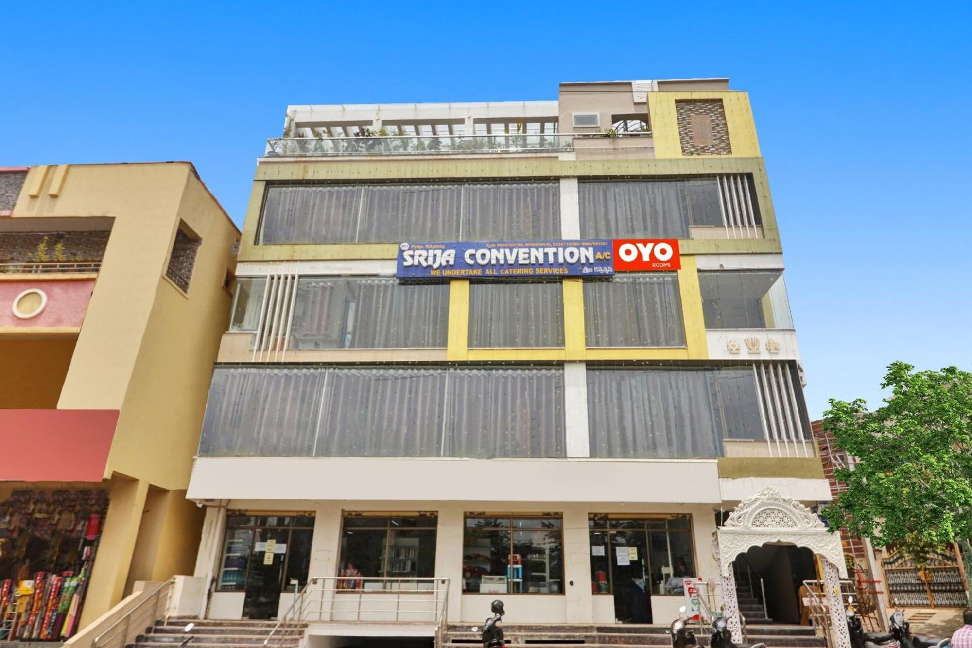 Super Hotel O Dk Reddy Square Hyderabad Eksteriør bilde