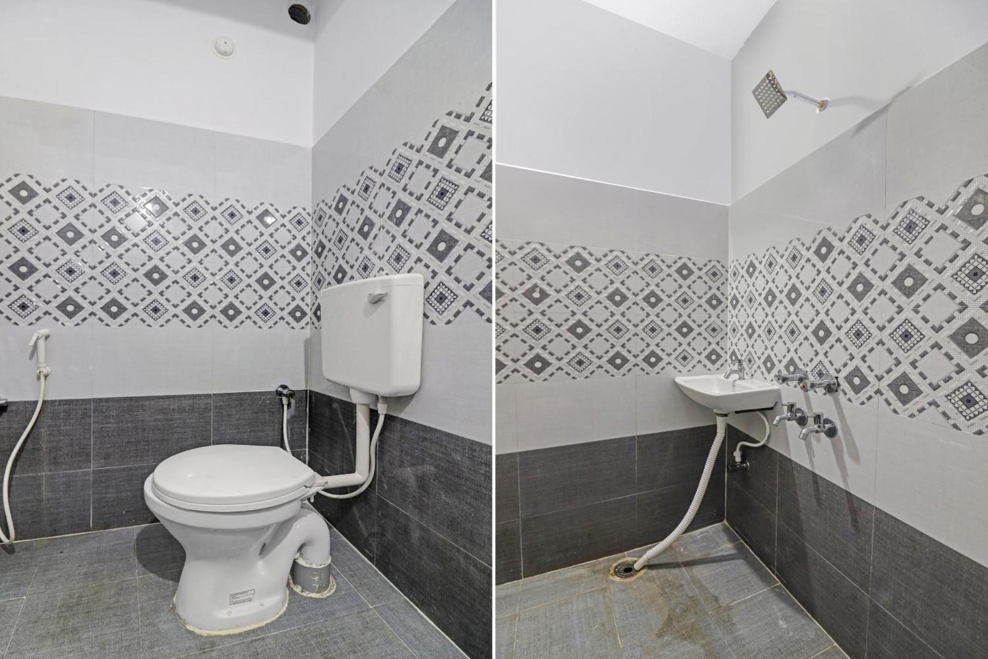 Super Hotel O Dk Reddy Square Hyderabad Eksteriør bilde