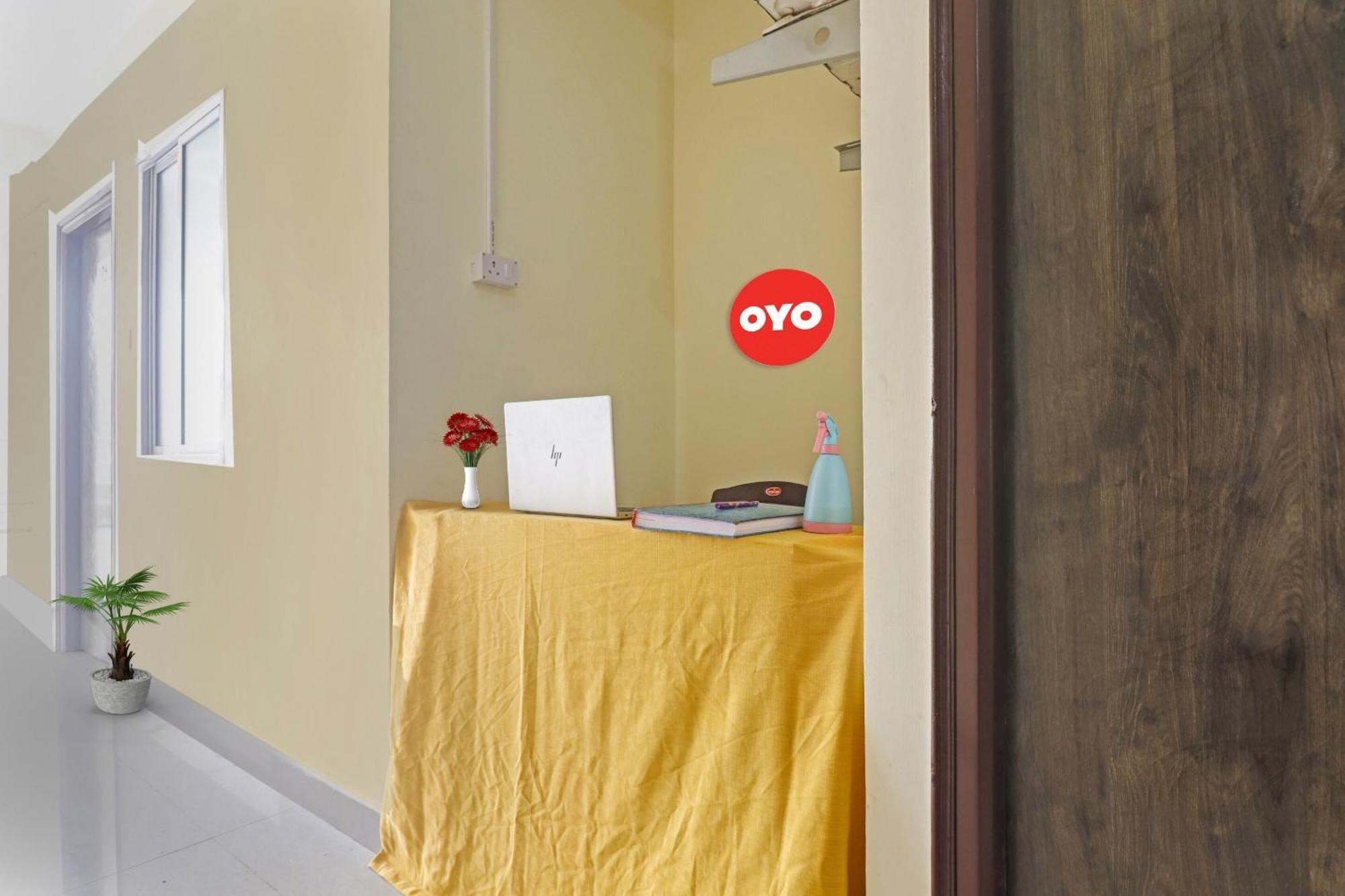 Super Hotel O Dk Reddy Square Hyderabad Eksteriør bilde