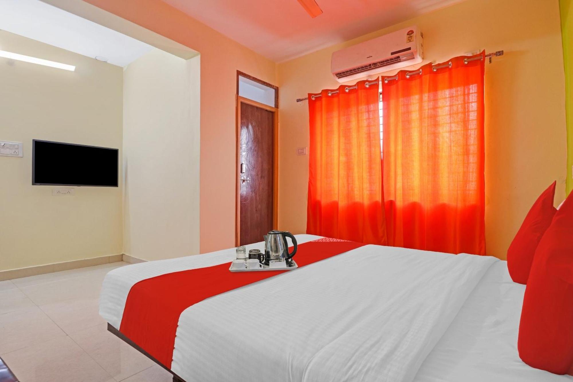 Super Hotel O Dk Reddy Square Hyderabad Eksteriør bilde